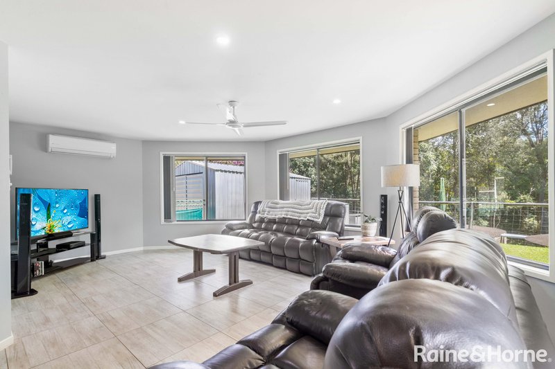 Photo - 41 Smedley Drive, Pomona QLD 4568 - Image 5