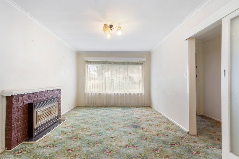 Photo - 41 Smith Avenue, Thomastown VIC 3074 - Image 4