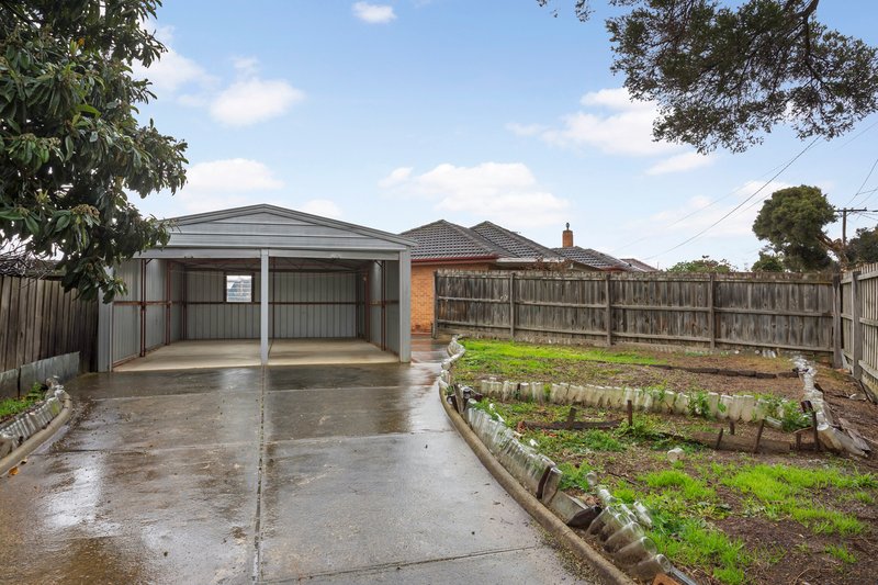 Photo - 41 Smith Avenue, Thomastown VIC 3074 - Image 9