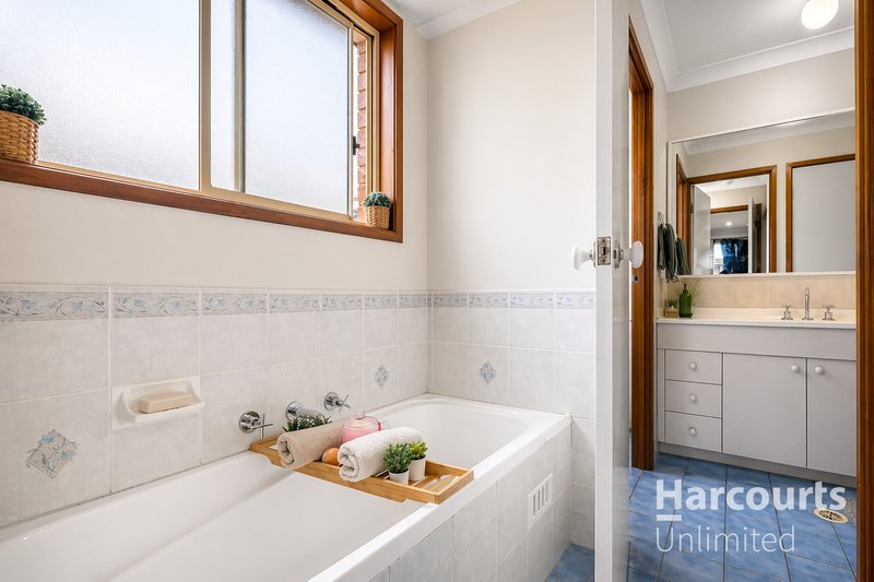 Photo - 41 Southwaite Crescent, Glenwood NSW 2768 - Image 6