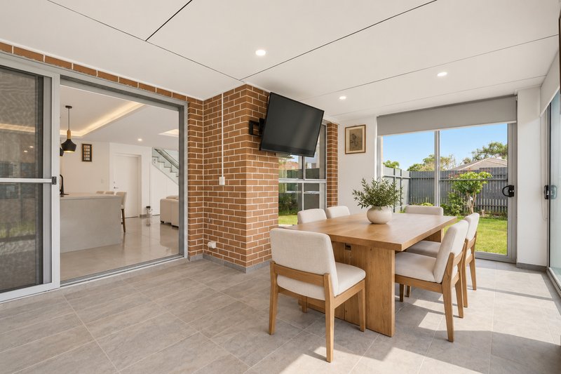 Photo - 41 Spring Street, Padstow NSW 2211 - Image 4