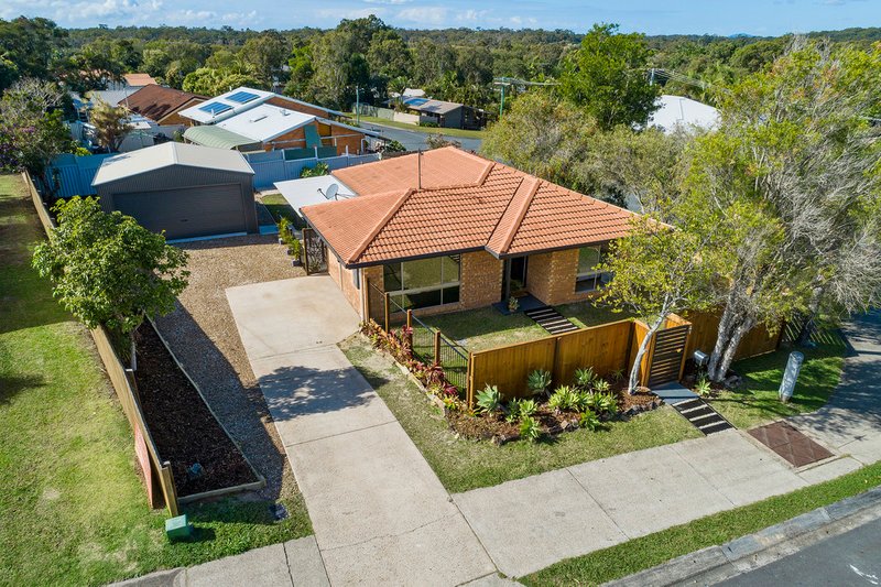 Photo - 41 St Andrews Drive, Tewantin QLD 4565 - Image 16