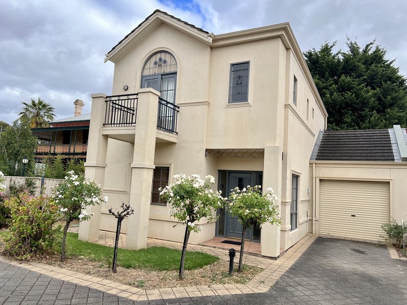 Photo - 4/1 St Johns Lane, Felixstow SA 5070 - Image 2