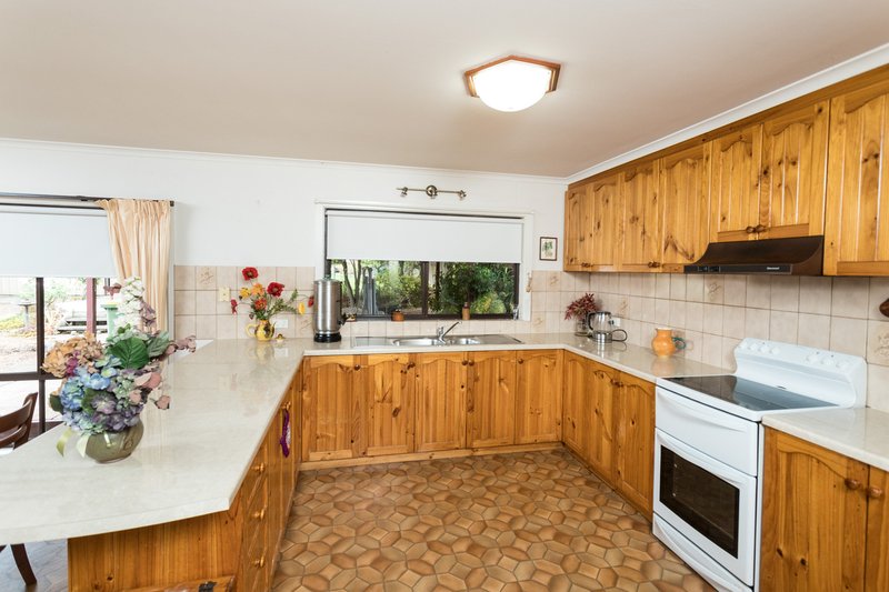 Photo - 41 Station Street, Rushworth VIC 3612 - Image 9