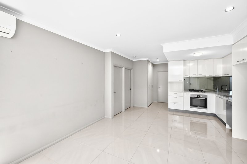 Photo - 4/1 Stoner Place, Innaloo WA 6018 - Image 5