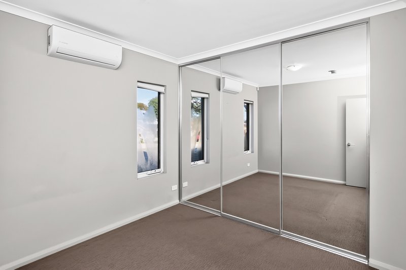 Photo - 4/1 Stoner Place, Innaloo WA 6018 - Image 10