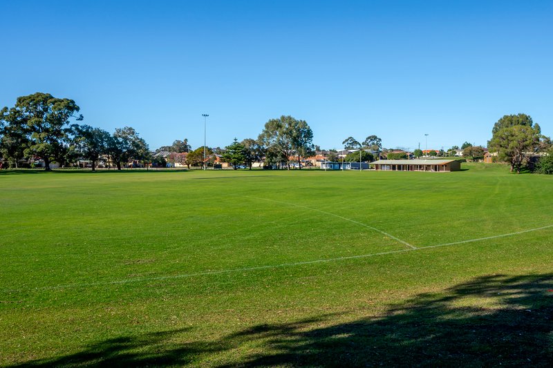 Photo - 4/1 Stoner Place, Innaloo WA 6018 - Image 19