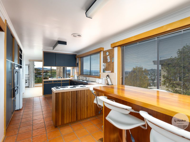 Photo - 41 Stratton Avenue, Lenah Valley TAS 7008 - Image 14