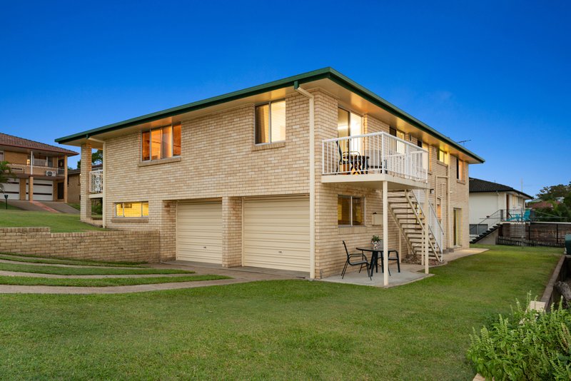 Photo - 41 Streeton Parade, Everton Park QLD 4053 - Image 7