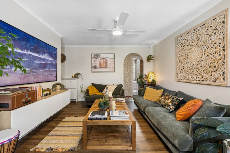 Photo - 41 Studio Drive, Oxenford QLD 4210 - Image 9
