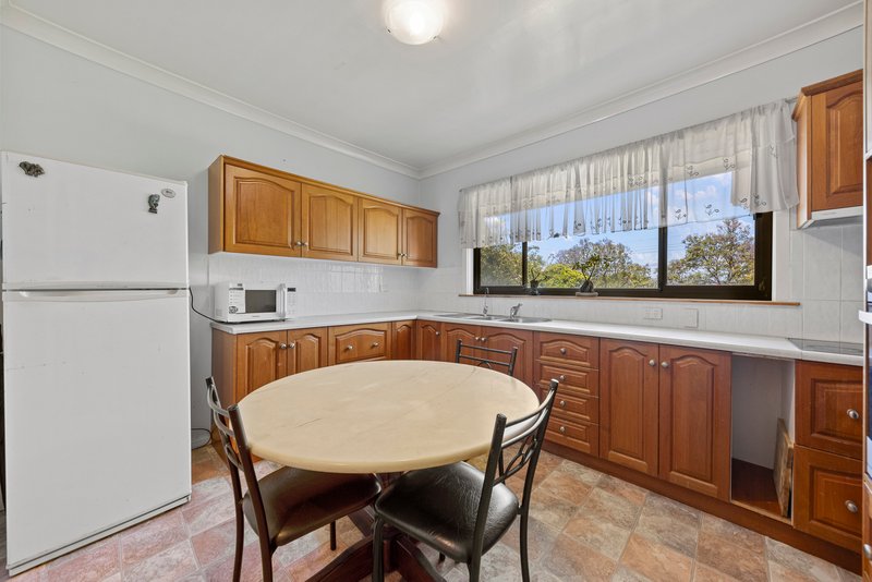 Photo - 41 Symonds Crescent, Modbury North SA 5092 - Image 5