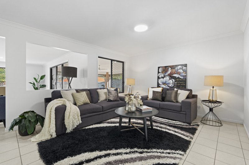 Photo - 41 Talisker Place, Parkinson QLD 4115 - Image 8