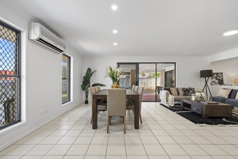 Photo - 41 Talisker Place, Parkinson QLD 4115 - Image 16