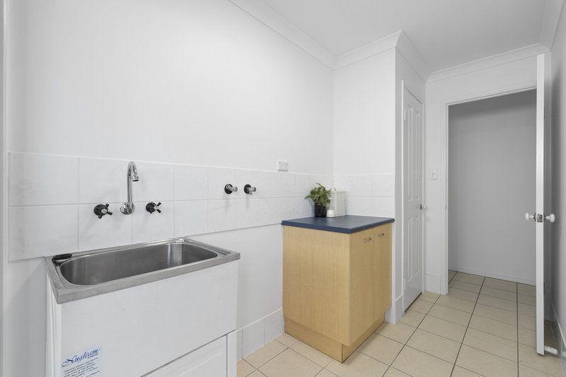 Photo - 41 Talisker Place, Parkinson QLD 4115 - Image 24