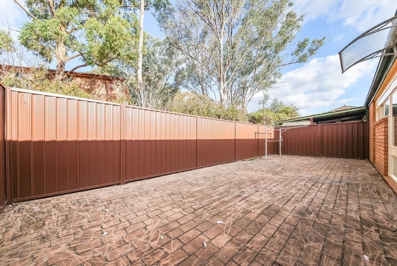 Photo - 4/1 Throsby Way, Ambarvale NSW 2560 - Image 10