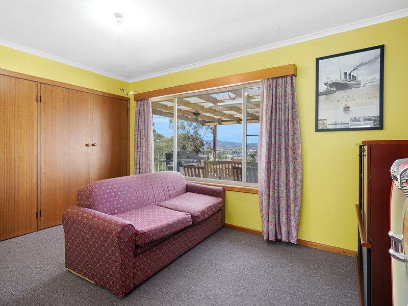 Photo - 41 Tilyard Street, Montrose TAS 7010 - Image 16