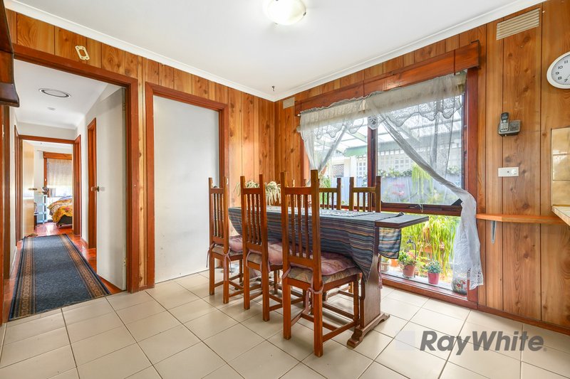 Photo - 41 Timberglade Drive, Noble Park North VIC 3174 - Image 4