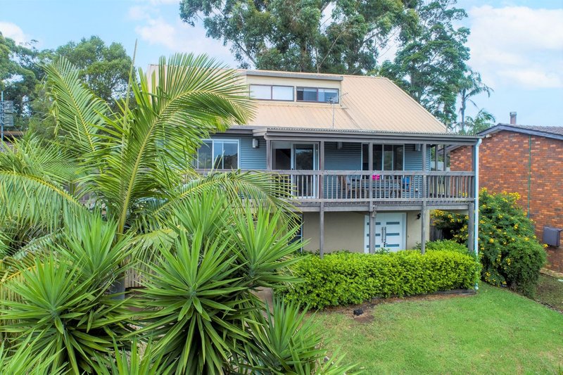 41 Treetops Crescent, Mollymook NSW 2539