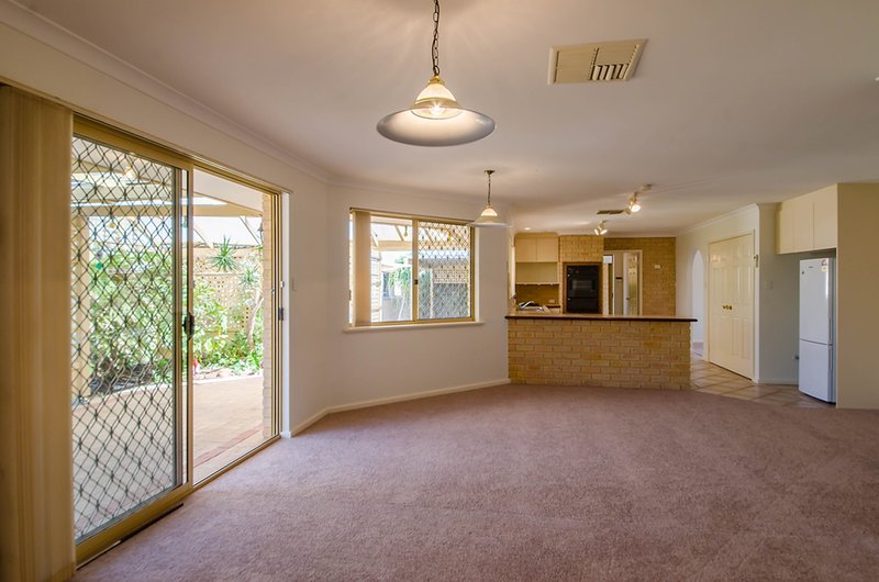 Photo - 41 Wahroonga Way, Greenwood WA 6024 - Image 6