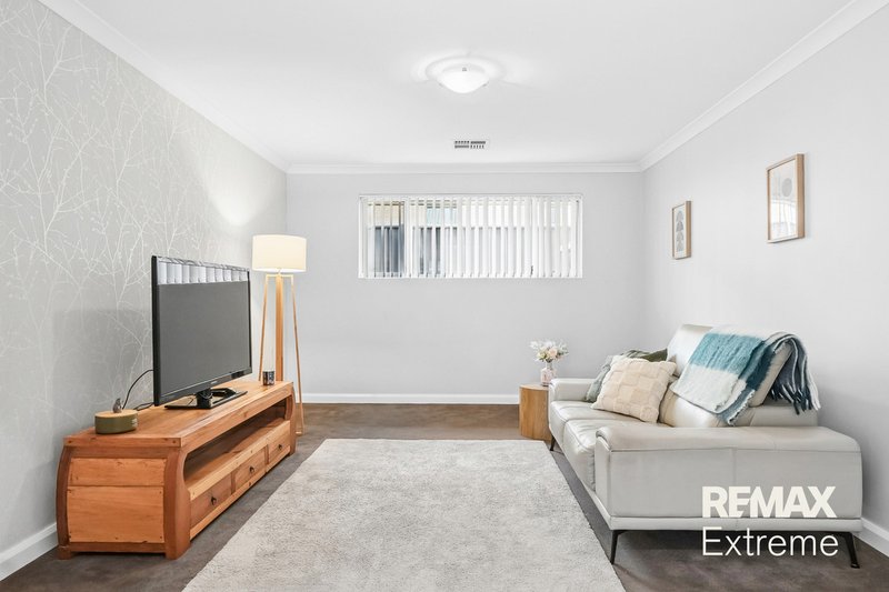 Photo - 41 Wallangarra Road, Carramar WA 6031 - Image 8