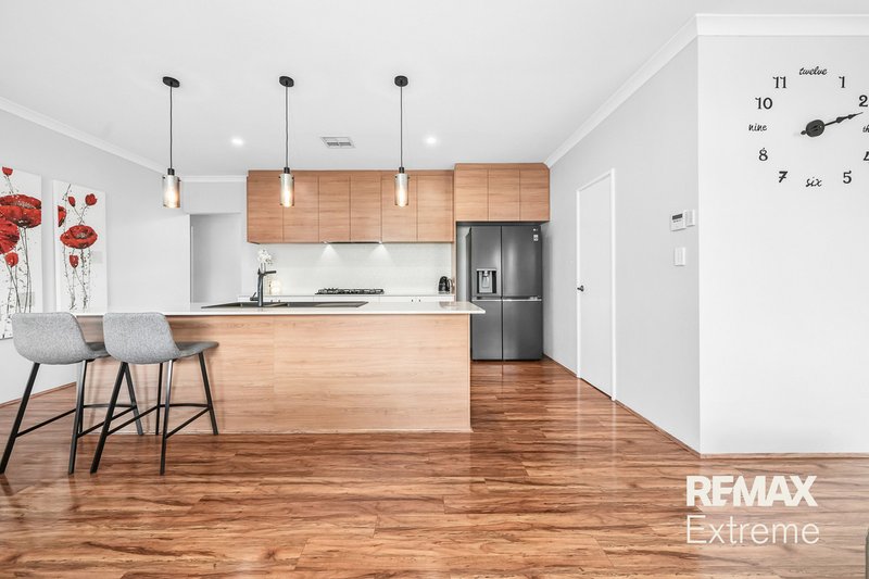 Photo - 41 Wallangarra Road, Carramar WA 6031 - Image 14