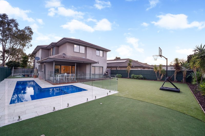 Photo - 41 Waterside Drive, Waterways VIC 3195 - Image 2