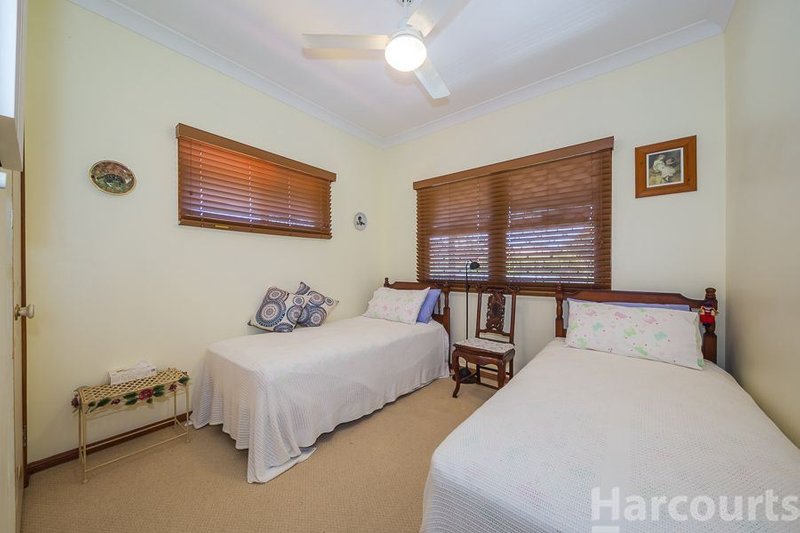 Photo - 41 Wattle Avenue, Bongaree QLD 4507 - Image 6