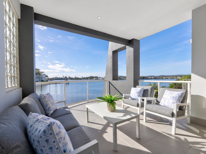Photo - 41 Watts Drive, Varsity Lakes QLD 4227 - Image 2