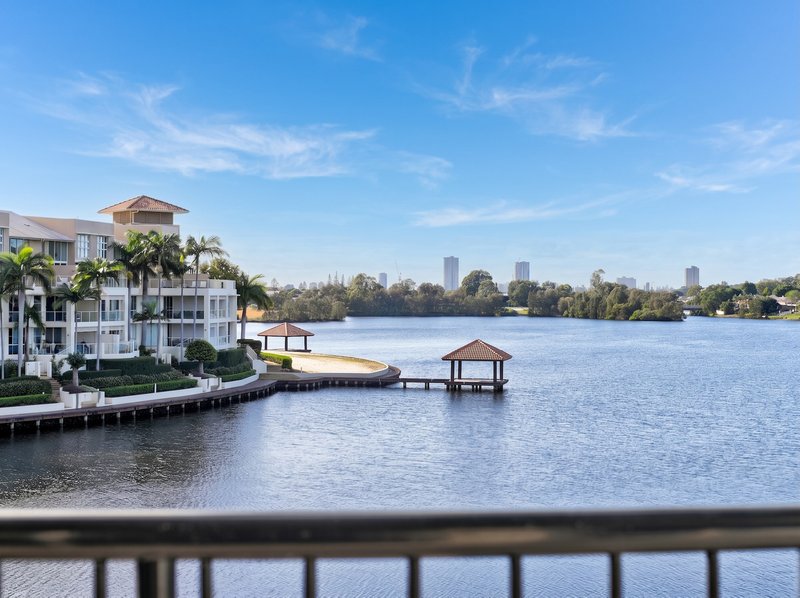 Photo - 41 Watts Drive, Varsity Lakes QLD 4227 - Image 34