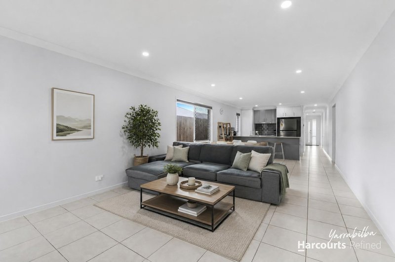 Photo - 41 Welford Circuit, Yarrabilba QLD 4207 - Image 4
