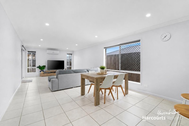 Photo - 41 Welford Circuit, Yarrabilba QLD 4207 - Image 5