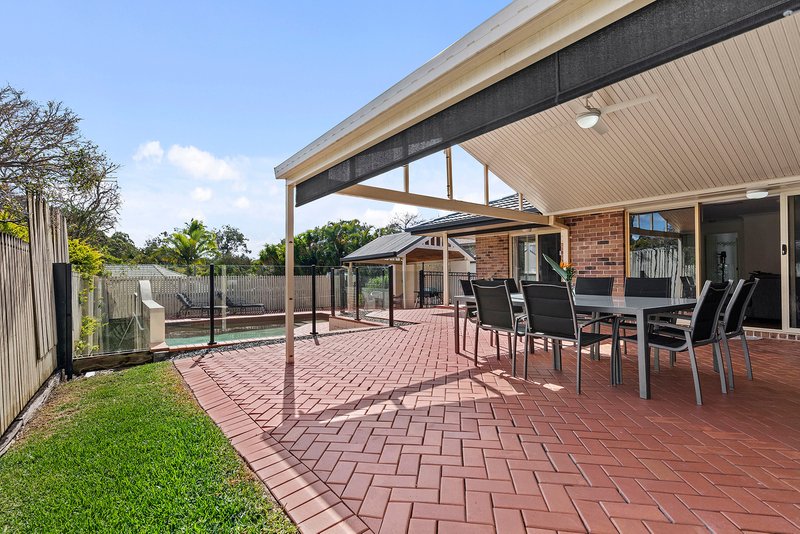 Photo - 41 Wendon Way, Bridgeman Downs QLD 4035 - Image 15