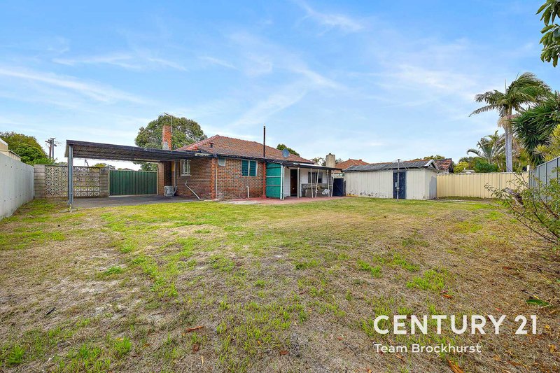 Photo - 41 Whiteside Street, Cloverdale WA 6105 - Image 4