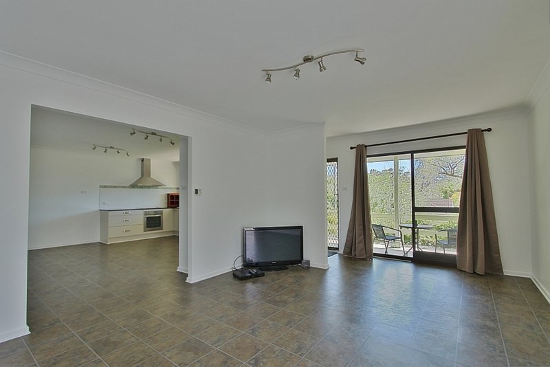 Photo - 41 Wilson Street, Lawson NSW 2783 - Image 4