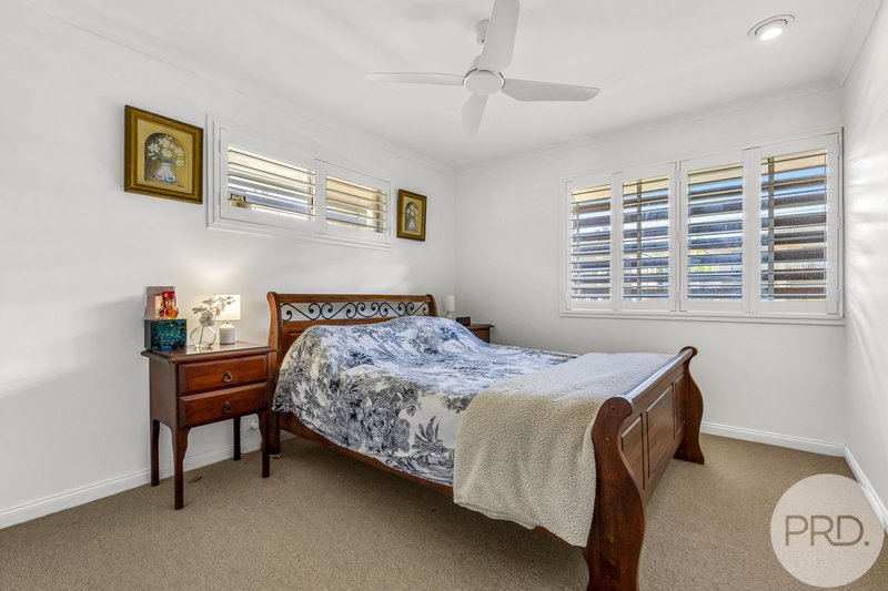 Photo - 41 Windemere Road, Albany Creek QLD 4035 - Image 10