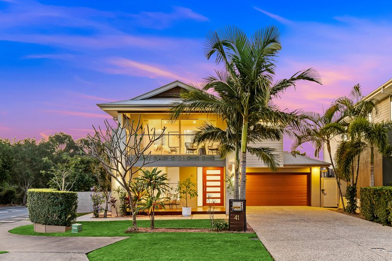 Photo - 41 Wombat Crescent, Rochedale QLD 4123 - Image 1