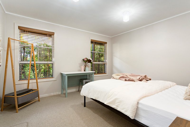 Photo - 41 Woodend Road, Woodend QLD 4305 - Image 9