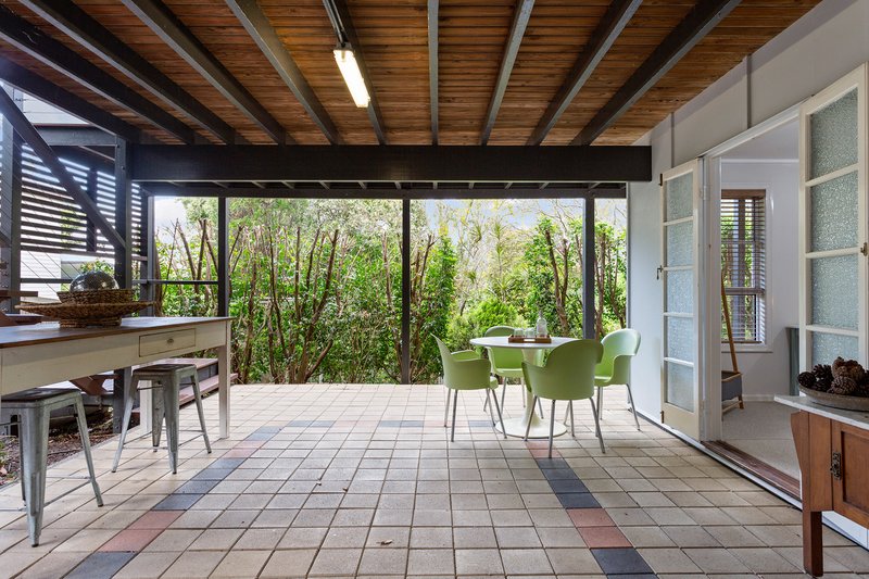 Photo - 41 Woodend Road, Woodend QLD 4305 - Image 12