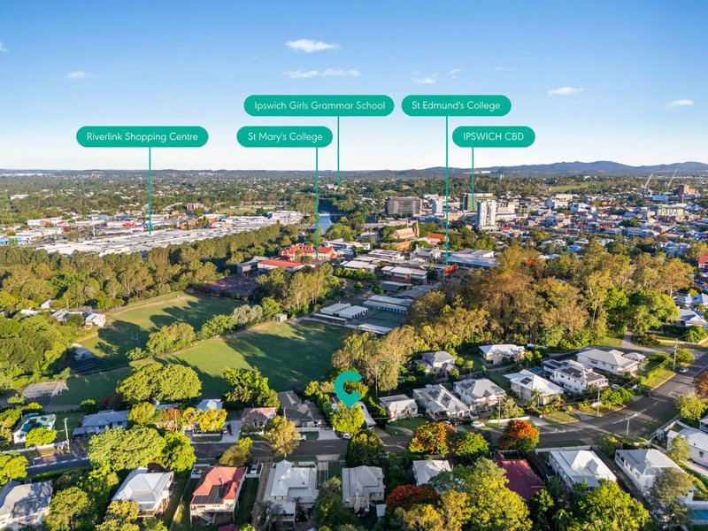 Photo - 41 Woodend Road, Woodend QLD 4305 - Image 15