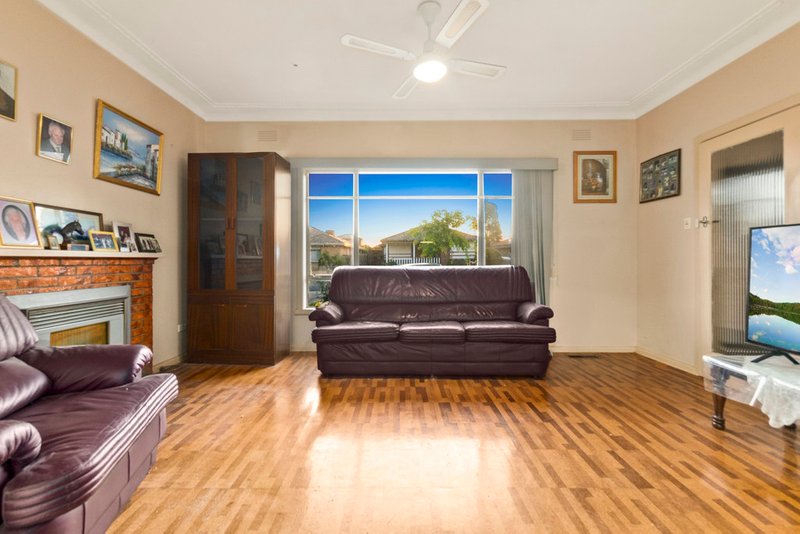 Photo - 41 Wyndham Street, Werribee VIC 3030 - Image 7