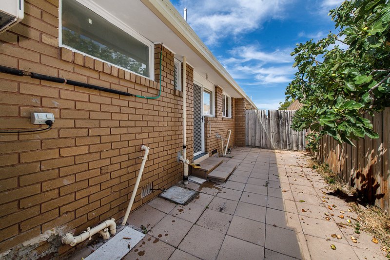 Photo - 4/1 Yarram Crescent, Clayton VIC 3168 - Image 6