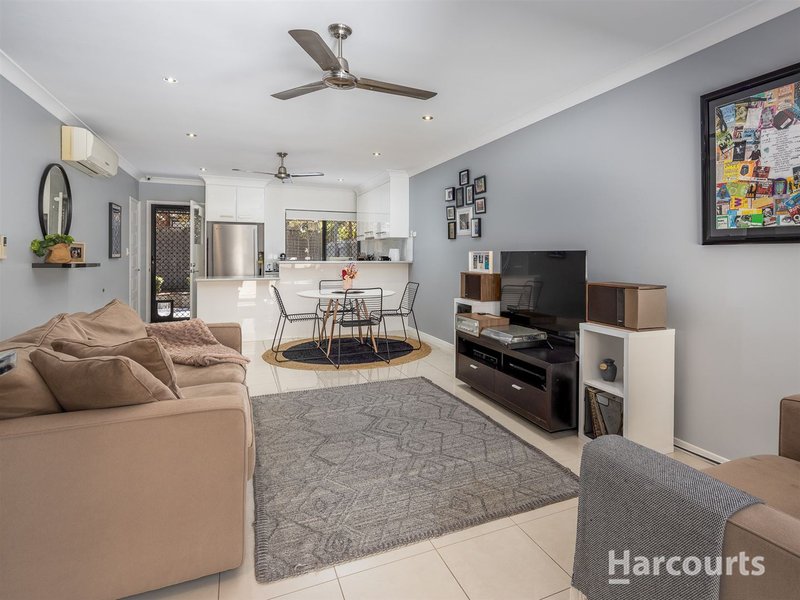 Photo - 4/10-12 Buna Street, Chermside QLD 4032 - Image 3