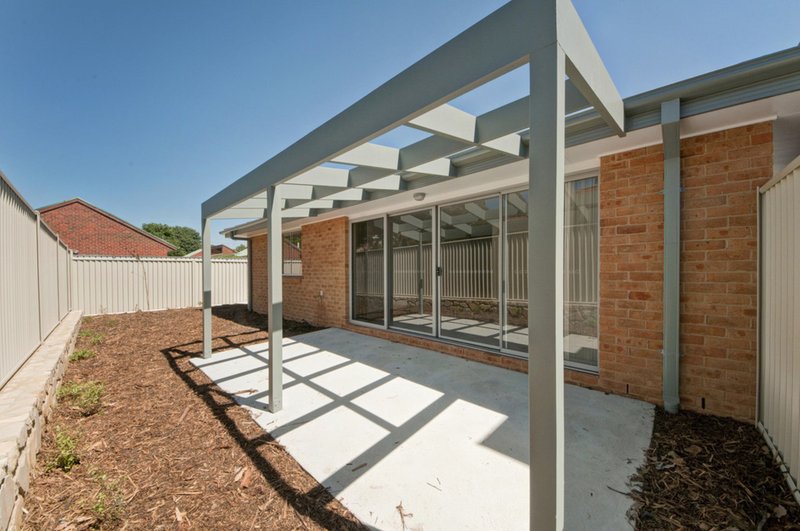 Photo - 4/10-12 Mulloon Street, Queanbeyan East NSW 2620 - Image 11