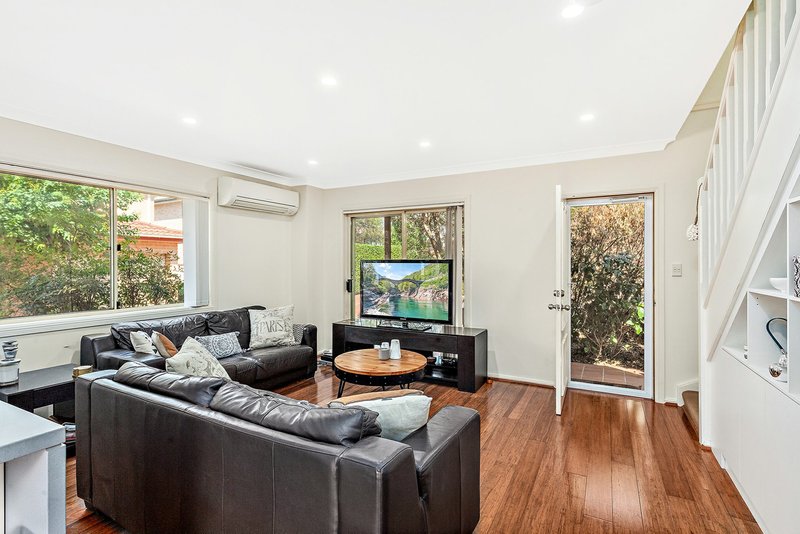 Photo - 4/10-12 South Street, Gymea NSW 2227 - Image 2