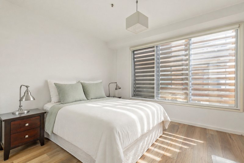 Photo - 4/10-12 Woorayl Street, Carnegie VIC 3163 - Image 3
