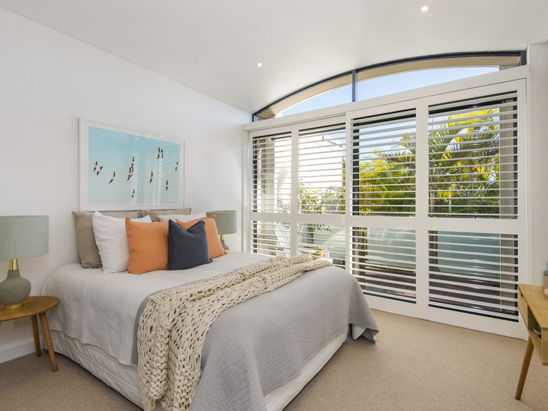 Photo - 4/10-16 Surfview Road, Mona Vale NSW 2103 - Image 7