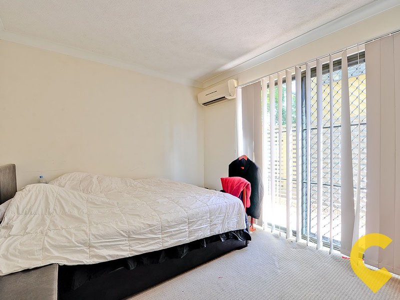 Photo - 4/10 Amelia Street, Coorparoo QLD 4151 - Image 4