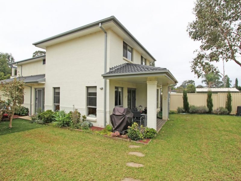 Photo - 4/10 Barrett Place, Cranebrook NSW 2749 - Image 3