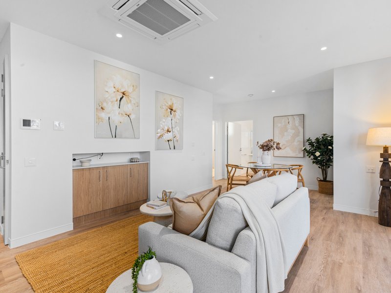 Photo - 4/10 Elizabeth Street, Tugun QLD 4224 - Image 3