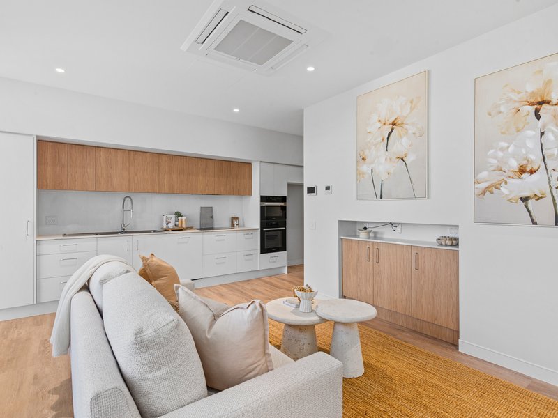 Photo - 4/10 Elizabeth Street, Tugun QLD 4224 - Image 4